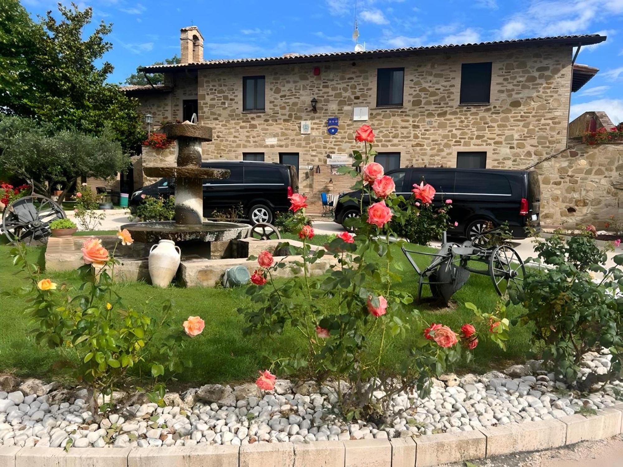 Santa Maria Degli Ancillotti Konuk evi Petrignano Dış mekan fotoğraf